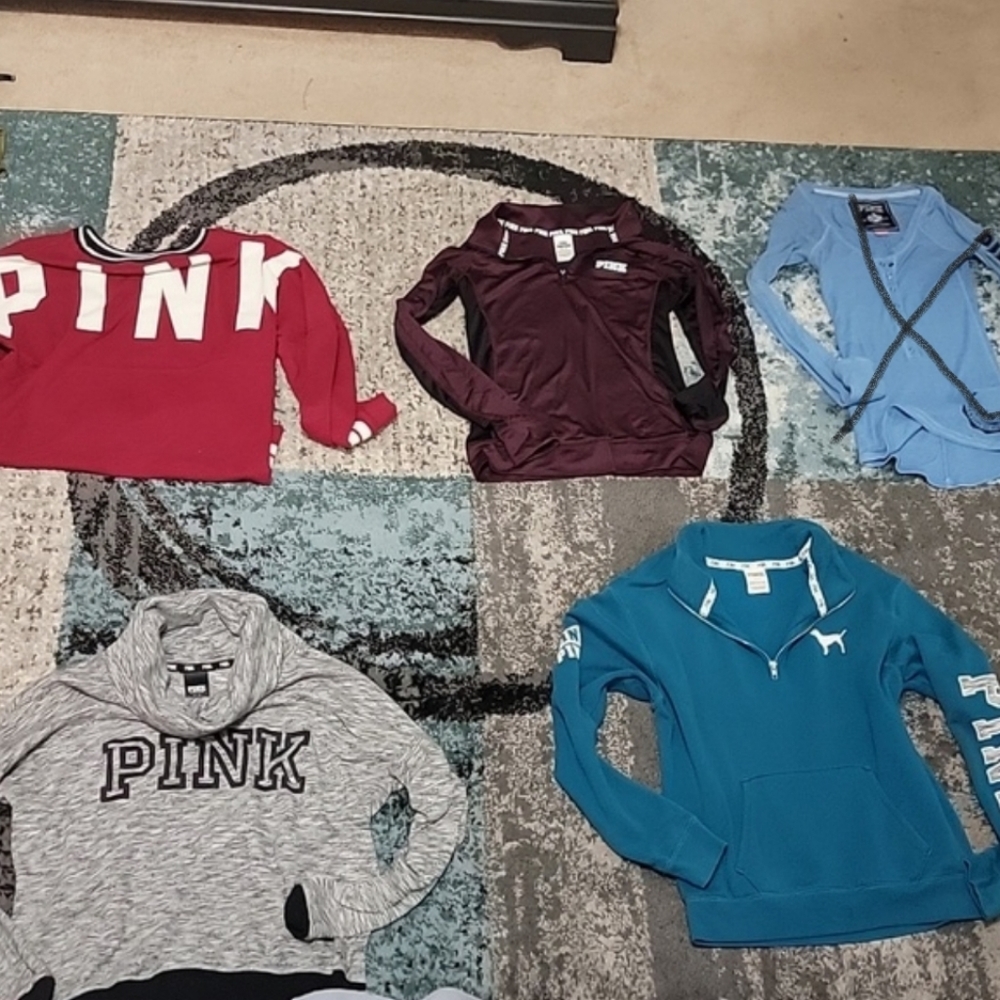 Victoria’s Secret pink bundle